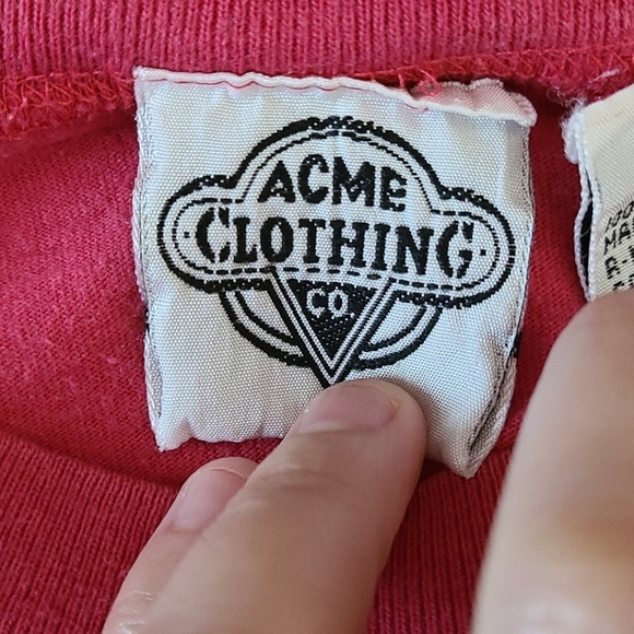 Vintage WB Looney Tunes Sylvester and Tweety Shirt - Picture 6 of 8